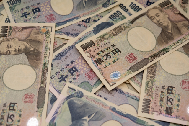 紙幣刷新 一万円札 五千円札 千円札の人物変更 いつから Hassyblog